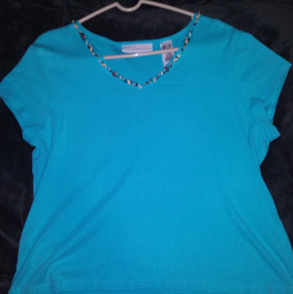Ladies top